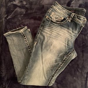 Vigoss distressed low rise boyfriend jean